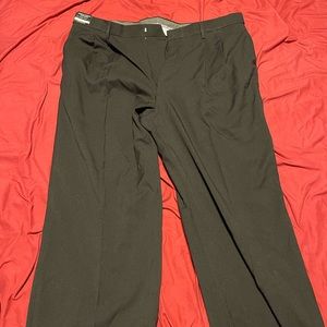 Haggar Flexible Waist 40X34 Black Dress Pants